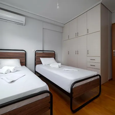 Apartment 3ba Next To Metro And Center With View Athens